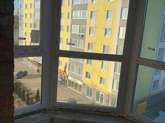 Терміновий продаж 2 кімнатної квартири на Виставці! Хмельницький