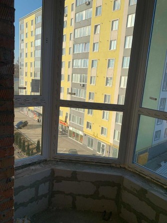 Терміновий продаж 2 кімнатної квартири на Виставці! - фото 1