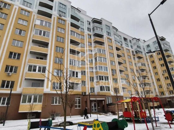 Простора дворівнева квартира у новому ЖК! ГАЗ.опалення! Велика квартира за невеликі гроші! Буча