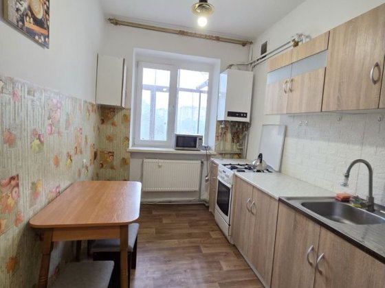 Терміновий продаж трикімнатної квартири. Ивано-Франковск