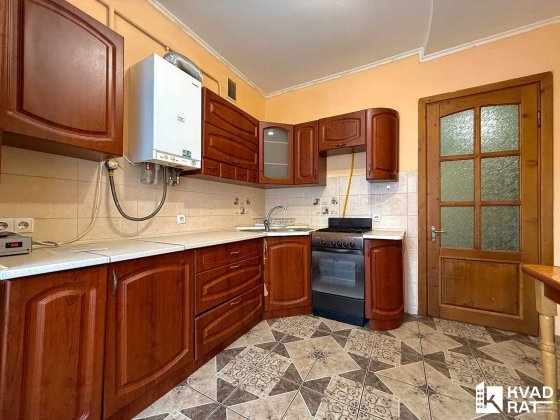Продаж 2-кім квартири цегляний будинок індивідуальне газове опалення, неподалік вокзалу! Ивано-Франковск