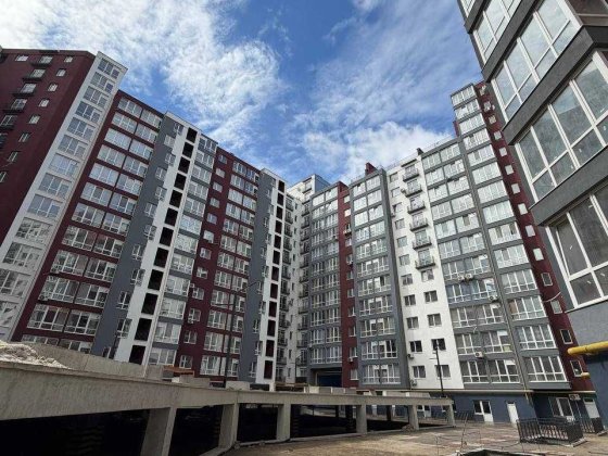 Продаж 1-кімнатної квартири у ЖК Княгинин з видом на гори Ивано-Франковск