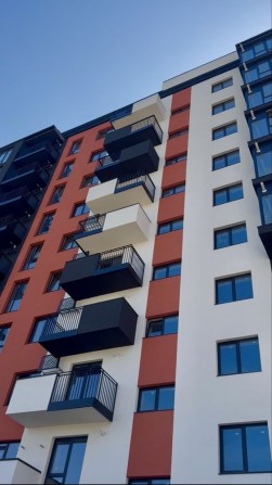 Продаж великої онокімнатної квартири в центрі міста! - фото 1