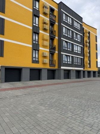 Чотирьох кімнатна кв на Нац Гвардії - фото 1