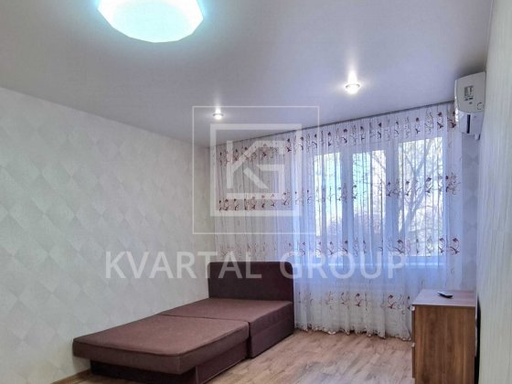 Продам квартиру з ремонтом. Центр міста Буча