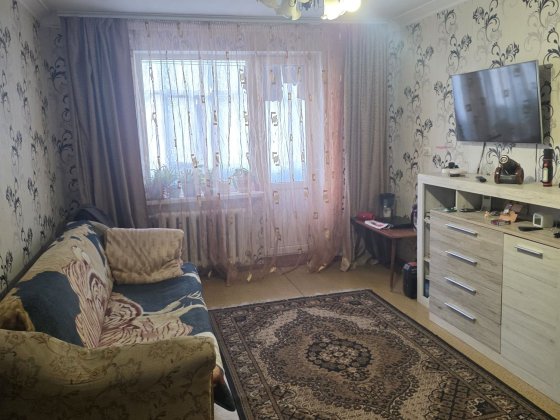 ПРОДАМ4 комн.на 1м занасипе Кременчук