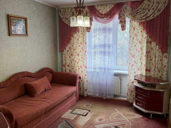 Продається 4к квартира з ремонтом і меблями в центрі міста по вул.Драгоманова Ивано-Франковск
