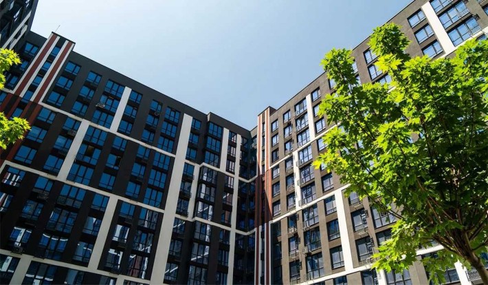 Здана 1-кім квартира 44 м² | Можна робити ремонт вже зараз! - фото 1