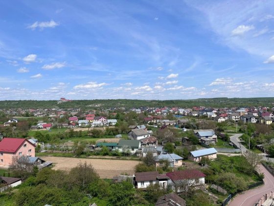 Продаж 4-кімнатної квартири з панорамою на Вовчинецькі  гори. Ивано-Франковск