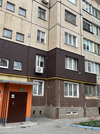 Продам 3-х кімнатну квартиру - фото 1