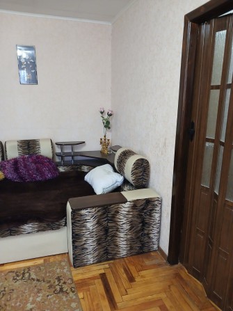Затишна 3-кімнатна квартира з ремонтом, 55 м² , 2 лоджії. Тернівський район міста - фото 1