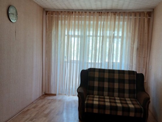 Продам 2  кімнатну квартиру на Соцмісті, Карамелька Кривий Ріг