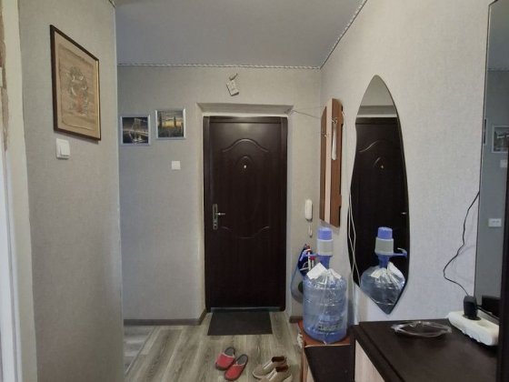 Продам 1но кімнатну квартиру на 7 Зарічному Кривой Рог