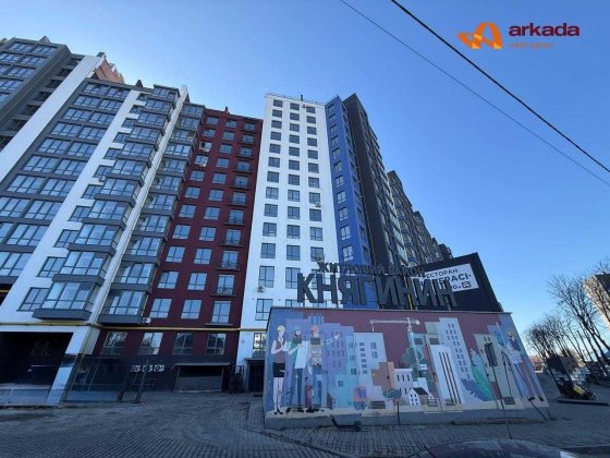 Всього 651 USD за м² - Дворівнева трикімнатна квартира в центрі за супер ціною! Ивано-Франковск
