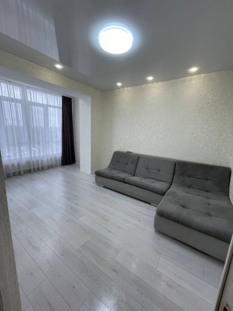 Продам 3х кімнатну ДВУХ УРОВНЕВУ  квартиру ЖК  вул. Нагірна - фото 1