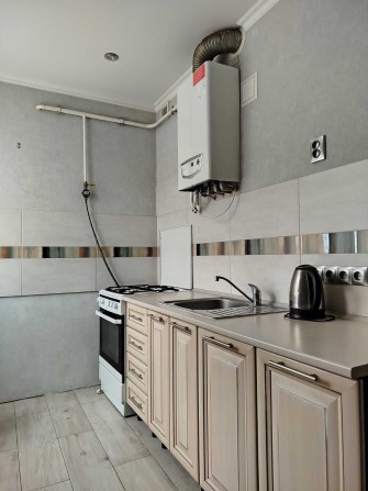 ПРОДАМ 2-кімнатну квартиру з індивідуальним газовим опаленням. - фото 1