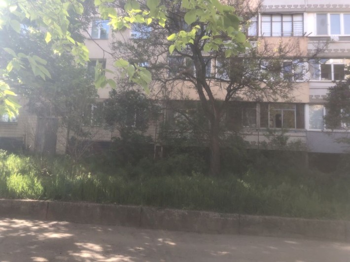 2-х комн. кв-ра ул.(Ленина)Свято- Николаевская рядом VARUS - фото 1