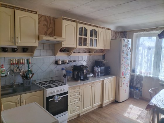 Чудова трикімнатна квартира з великою кухнею на Раківці! Кременчук