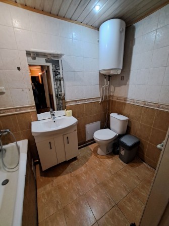 Продам 2 кімн.кв., 101 квартал, 5хв до центра міста - фото 1