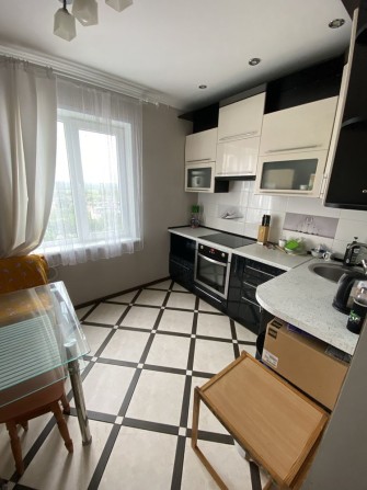 Продам 3х- ком .квартиру 17 кварт.Интернат . - фото 1