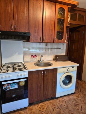 Продам 2 кімн. квартиру на Молодіжному. Хороший стан. 38000 - фото 1