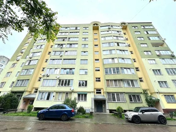 Затишна 3  кімнатна квартира яку можна купити по постановах Ивано-Франковск