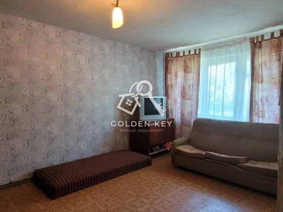 ЮГОК продаж 3-кімнатної квартири під ремонт Кривий Ріг
