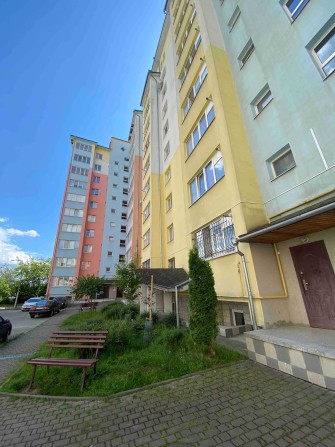 Продається 2кв в Пасічній з євроремонтом - фото 1