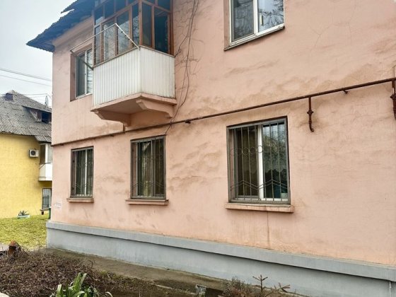 3-х сталінка Рокувата тепла, меблі Кривий Ріг