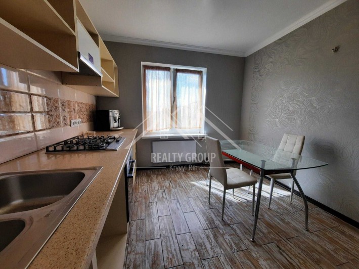 Продаж 4-кімнатної «чешки» з автономним  опаленням та новим ремонтом - фото 1