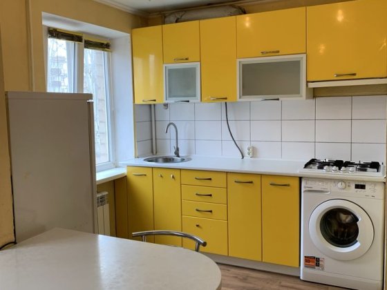 Продаж 1к Соцмісто під бізнес Кривой Рог