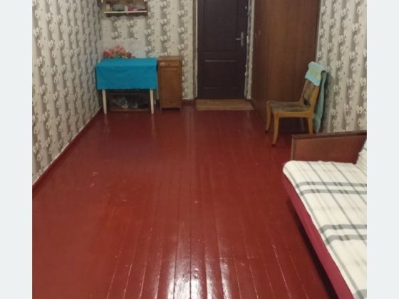 Продам малосімейку. Район ЦНАПу Кременчуг