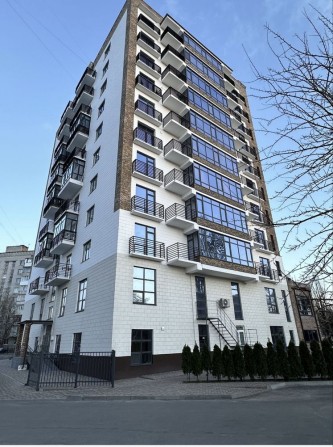 Продаж 2 кімнатної новобудови 68 метрів 8 поверх заселений будинок Київська 14-А - фото 1