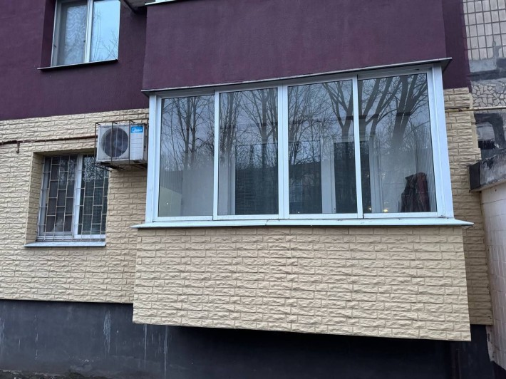 2-кімнатна чешка на Даманськом - фото 1