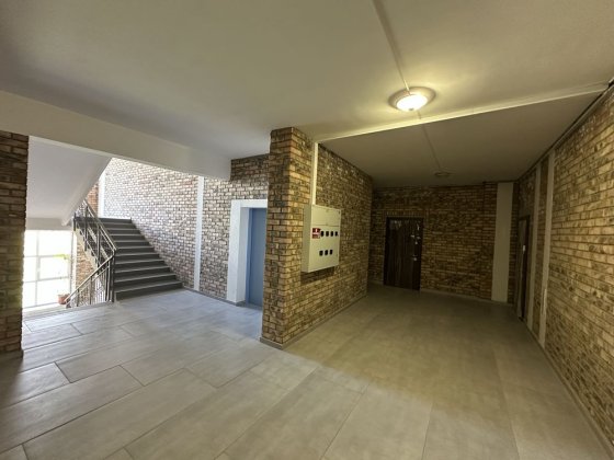 Продаж великої 1 кімнатної новобудови 61 метр , 8 поверх , від забудовника , Київська 14-А Кременчуг