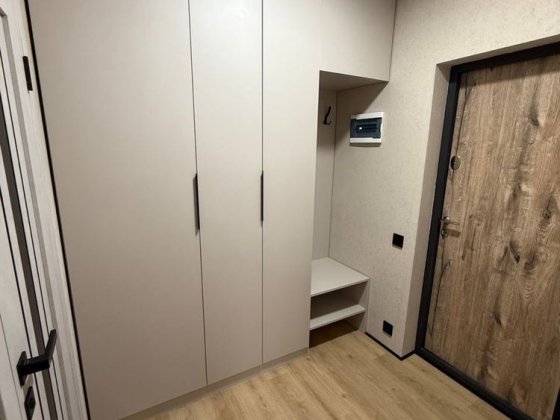 Продам смарт квартиру з новим ремонтом, 2/6 пов., є ліфт 49000 $ Ірпінь