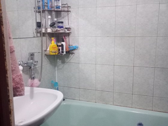 Східний 2. Продається 2 кімнатна квартира. Є-оселя Кривой Рог