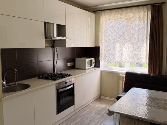 Продаж 3 кімнатної квартири , м-н 5Гірницький Кривой Рог