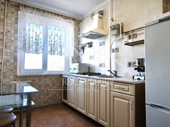 Продаж 3-к квартира, Українська 1 Кривой Рог