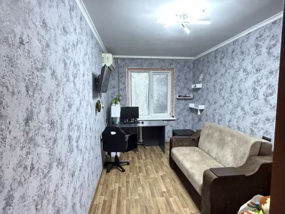 Продам СВОЮ 3-кімнатну квартиру Нікополь