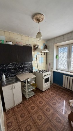Продам 1 комнатную квартиру в районе 8 квартала - фото 1