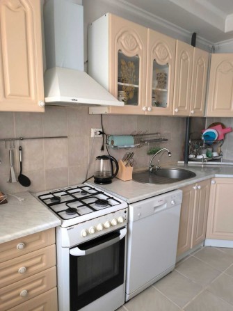 Продаж 3-к квартири з ремонтом - фото 1