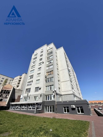 Продам 3-кімнатну квартиртиру по вул.Рівненській! - фото 1