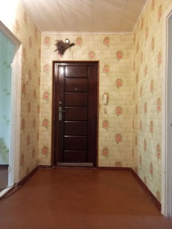 Продам 3 комнатную чешку на 17 квартале - фото 1