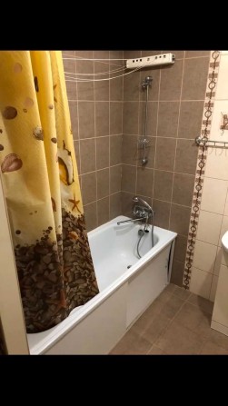 Продам квартиру в Центрі - фото 1