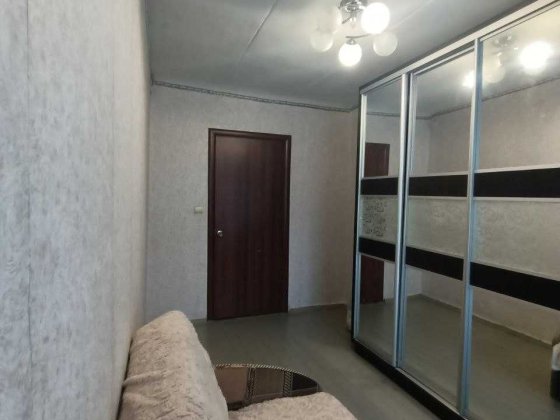 Продам 2-кімнатну квартиру по пр.Металургів (Соц.Місто) Є-ВІДНОВЛЕННЯ Кривой Рог