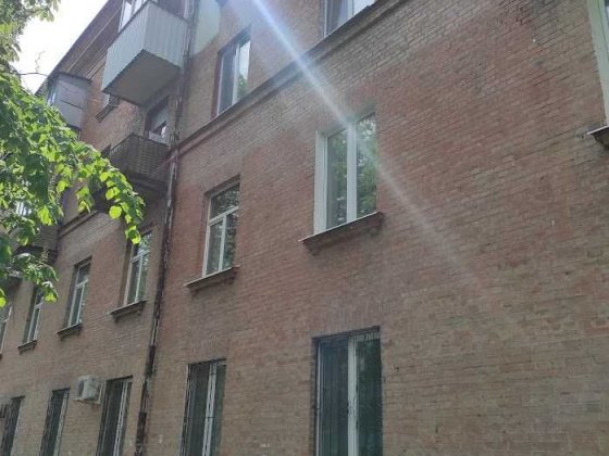 Продам 4-кімнатну квартиру в районі Зигіна Полтава