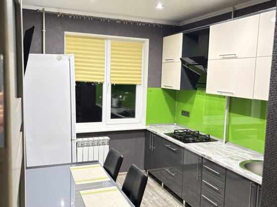Продаж 3-х кім квартири з Евроремонтом 8/9 п на Авраменко (Корнійчука) Кривий Ріг