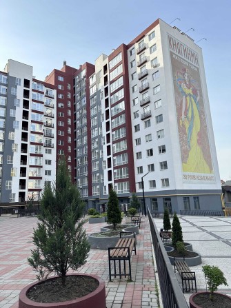 Квартира  в центрі продаж однокімнатна Княгинин Галицька 35 м2 1 кімн - фото 1