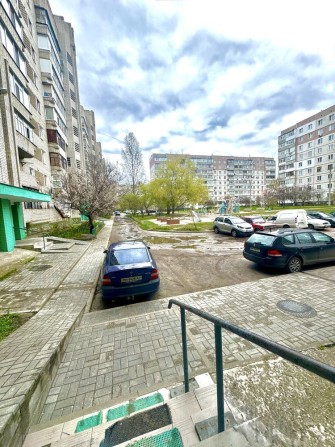 Продаж 2-к квартири на Заливніі - фото 1
